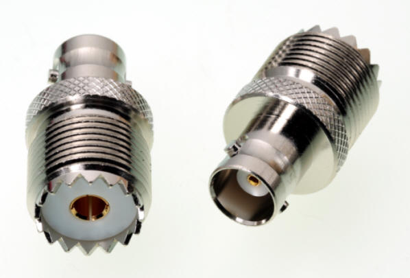 Adapter UHF-/PL-Buchse / BNC-Buchse