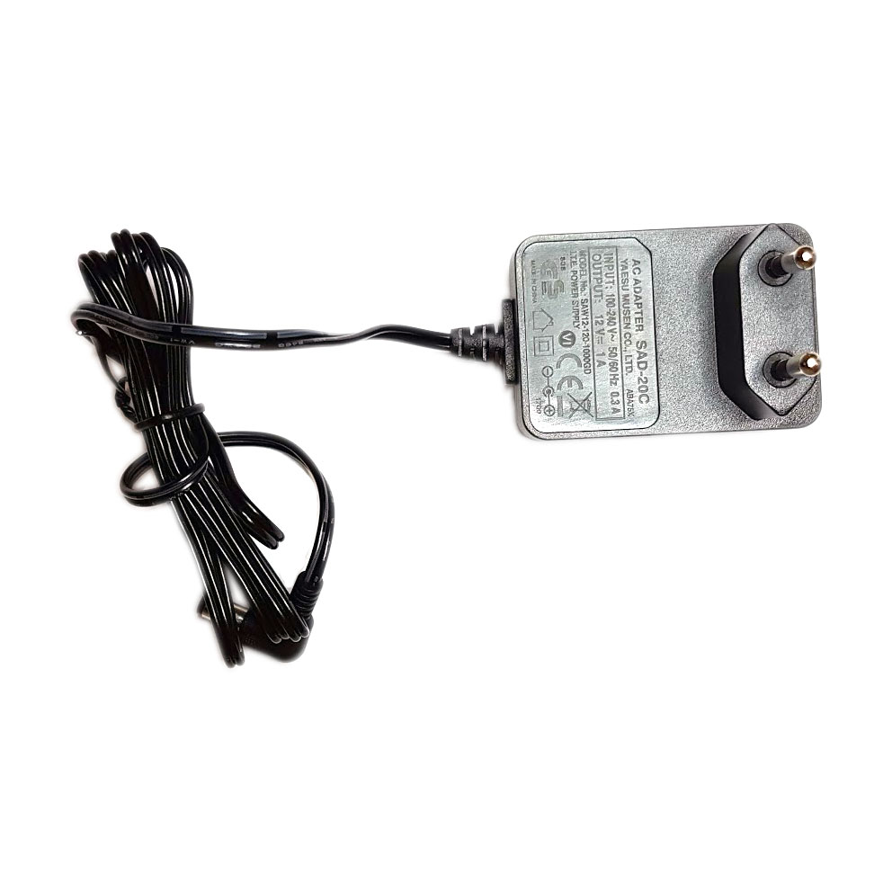 Yaesu SAD-20C Netzteil/Ladegerät für FT-65E/FT-25E