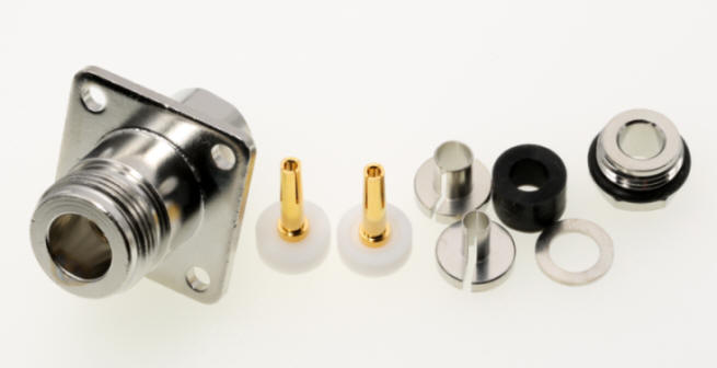 N-Kabel-Flansch-Buchse für z.B. RG58, H155 u.a.