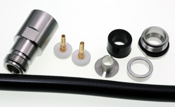 N-Buchse für 10mm Koaxialkabel