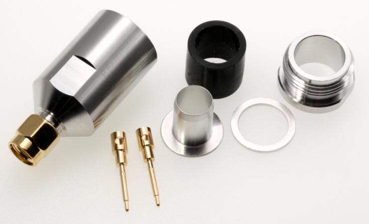 SMA-Stecker für 10mm Koaxialkabel, z.B. RG213, Ecoflex 10 u.a.